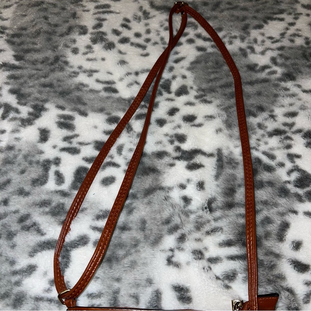 Unbranded Vegan Leather Purse View 3
